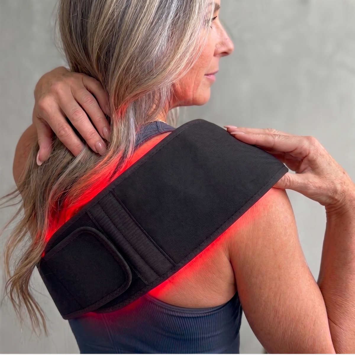 Red Light Therapy Pad Wrap, 660nm 850nm Near Infrared LED, 120 LEDs, Timer Remote, 19.6 x 8.6 In Flexible Belt for Back Shoulders Waist Knees